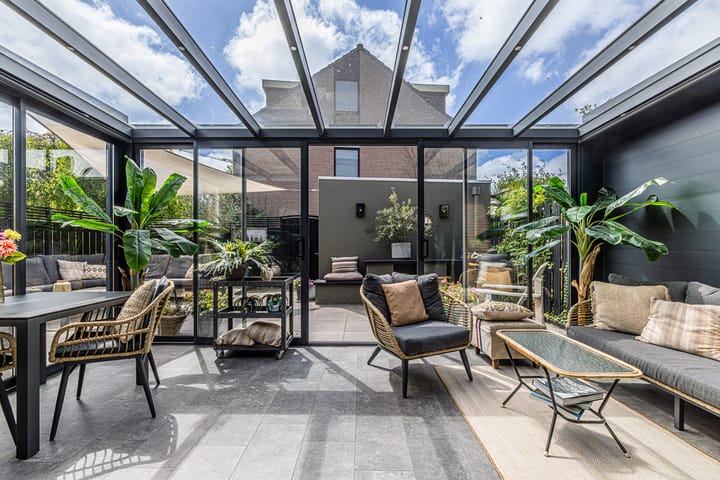 Foto 9 van Clusiushof 136