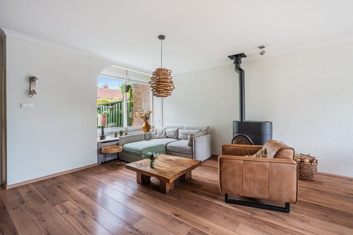 Photo 11 of Schoolstraat 43