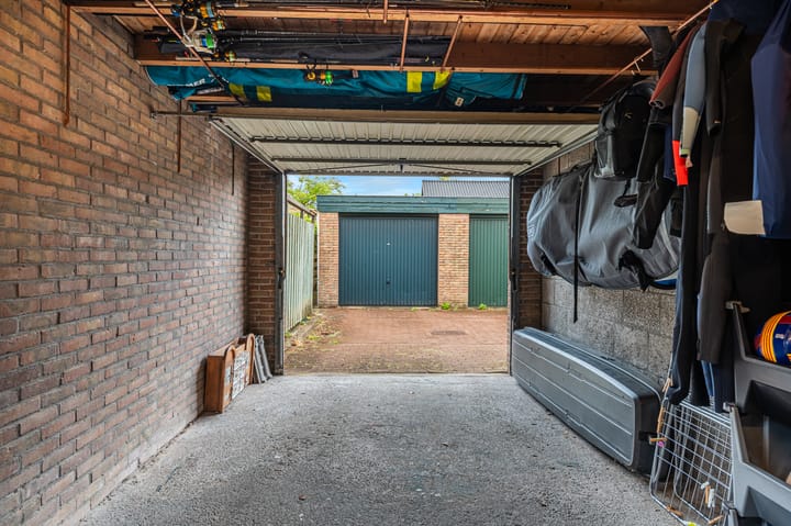 Photo 22 of Schoolstraat 43