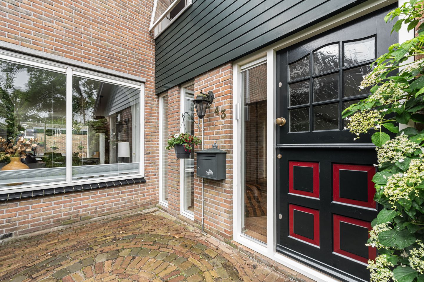 Photo 40 of Schoolstraat 43