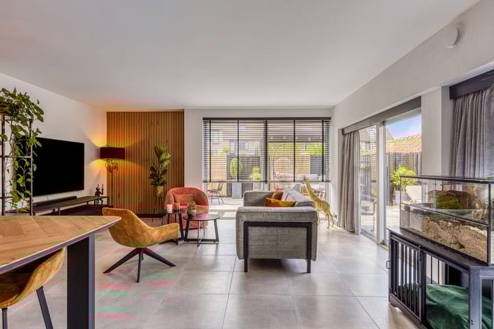 Foto 15 van Julianalaan 23