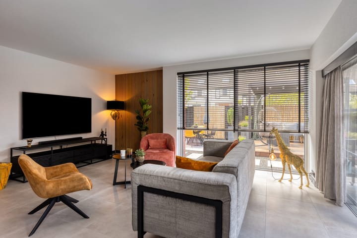 Foto 16 van Julianalaan 23