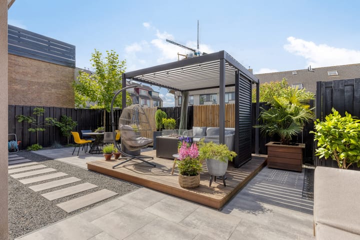 Foto 18 van Julianalaan 23