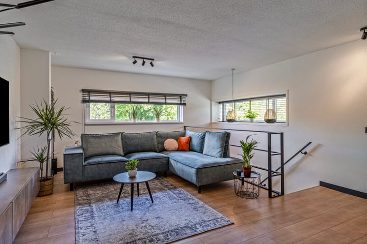 Foto 21 van Julianalaan 23