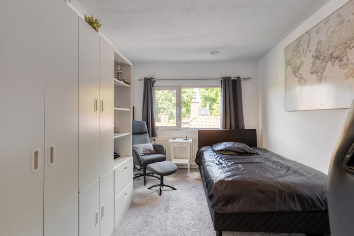 Foto 28 van Julianalaan 23