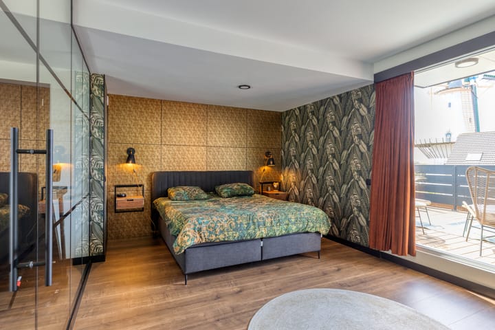 Foto 35 van Julianalaan 23