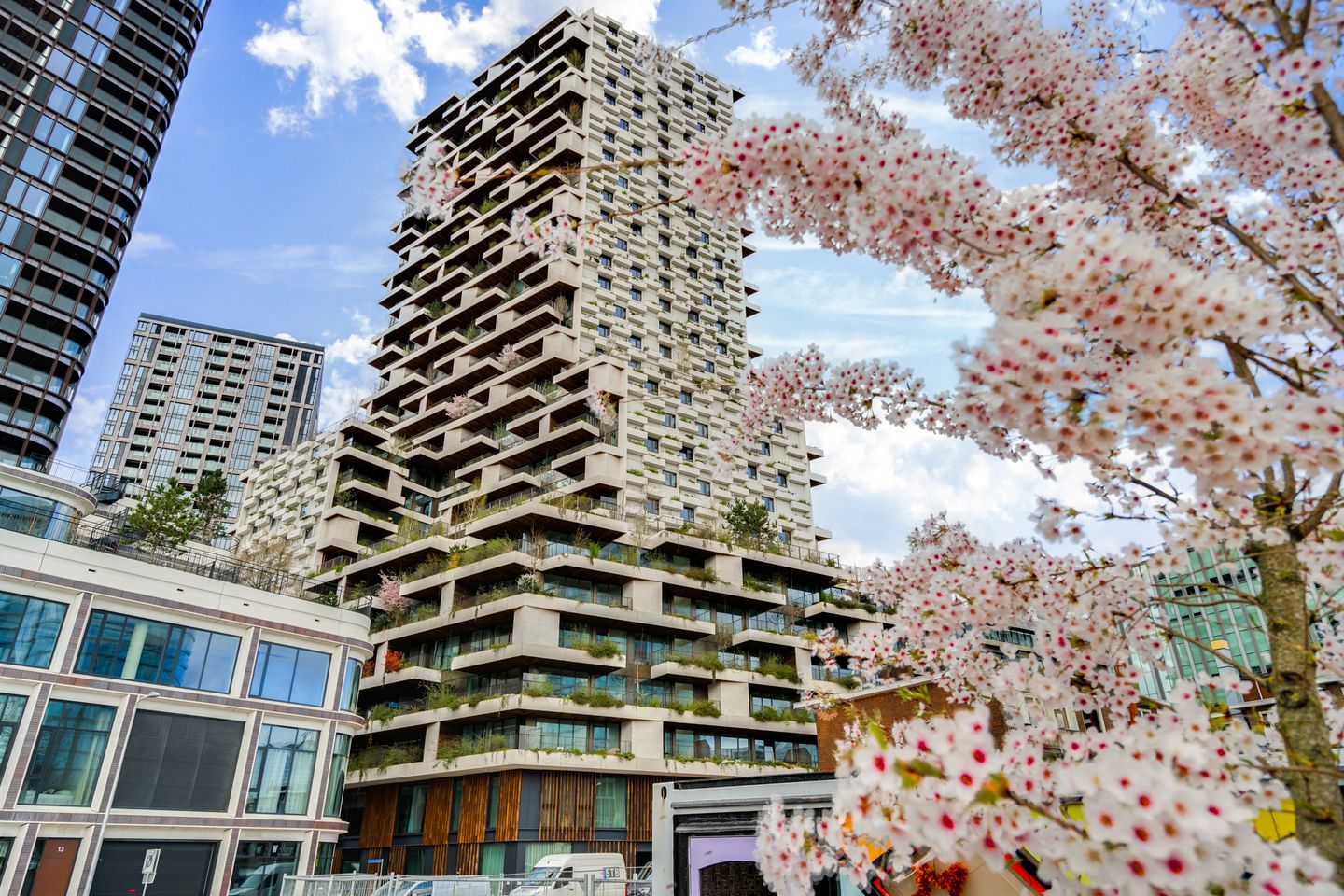 Foto 1 van Hoola van Nootenstraat 353