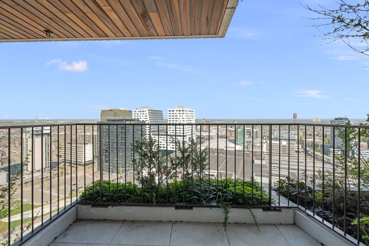 Foto 32 van Hoola van Nootenstraat 353