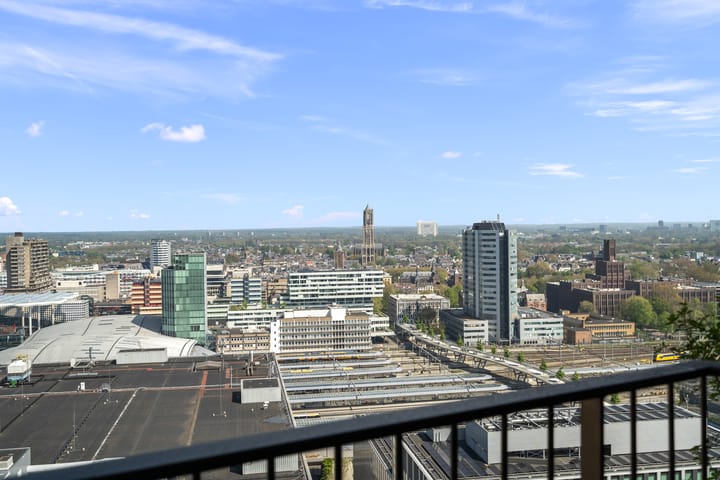 Foto 36 van Hoola van Nootenstraat 353