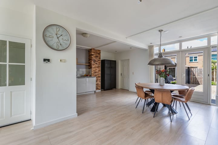 Foto 15 van Rienstraat 26