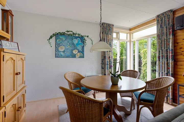 Photo 12 of Hoofdstraat 264