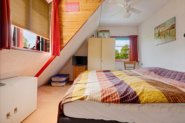 Photo 21 of Hoofdstraat 264