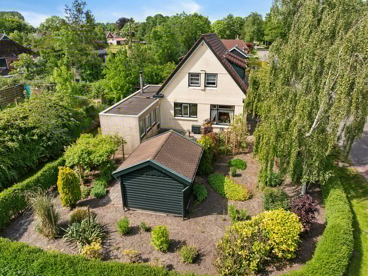 Photo 34 of Hoofdstraat 264