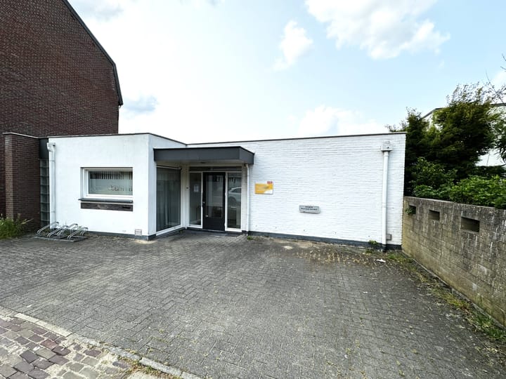 Anjelierstraat 115, Heerlen