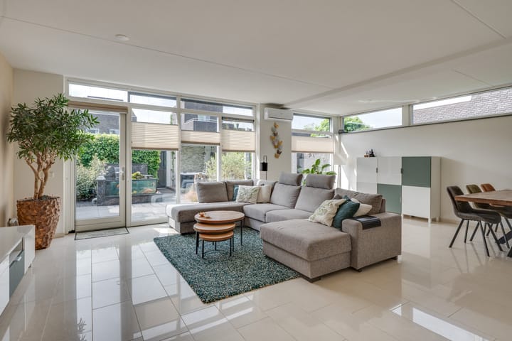 Foto 4 van Graslelie 46