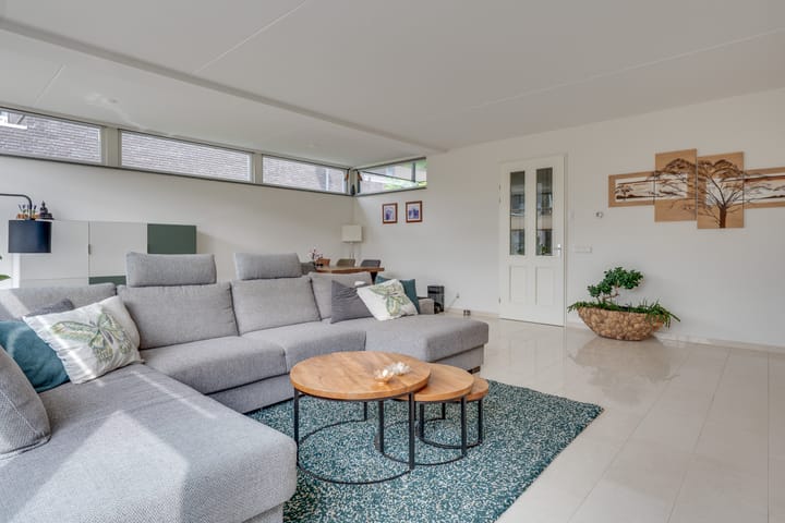 Foto 6 van Graslelie 46