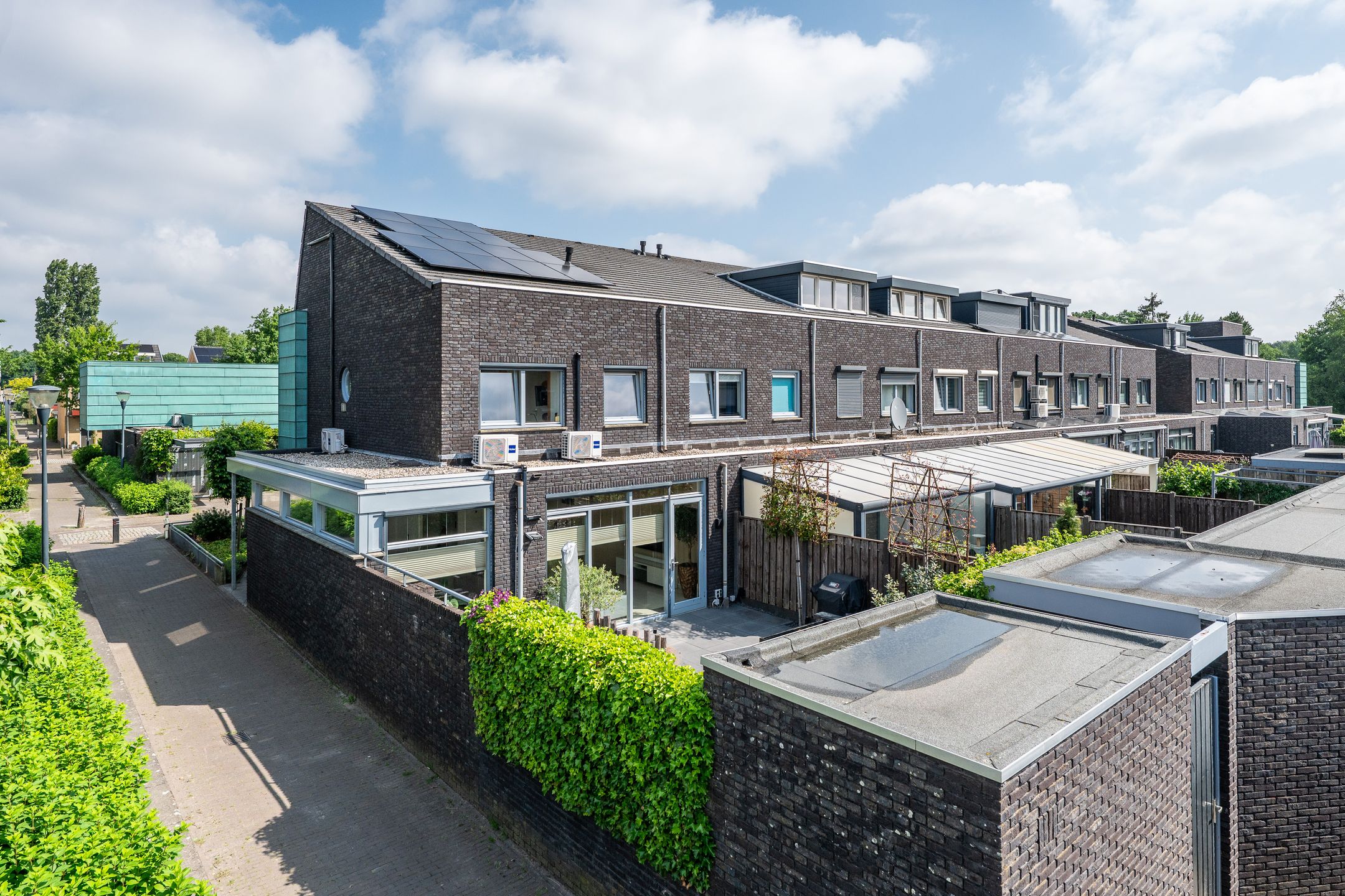 Foto 39 van Graslelie 46