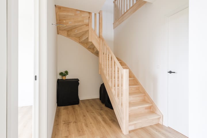 Foto 12 van Vermeerplein 9