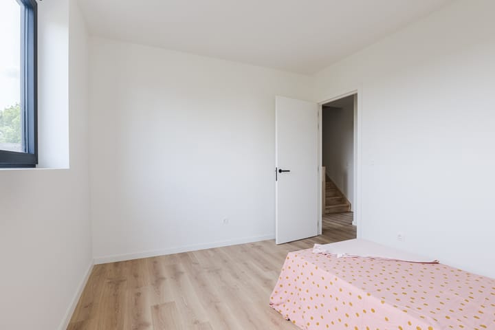 Foto 16 van Vermeerplein 9