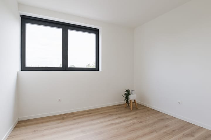 Foto 17 van Vermeerplein 9