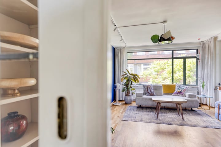 Foto 18 van Breitnerstraat 64-A