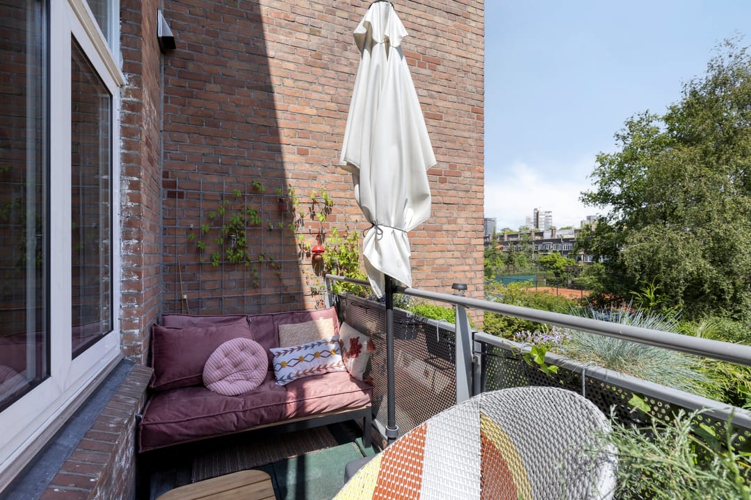 Photo 26 of Breitnerstraat 64-A