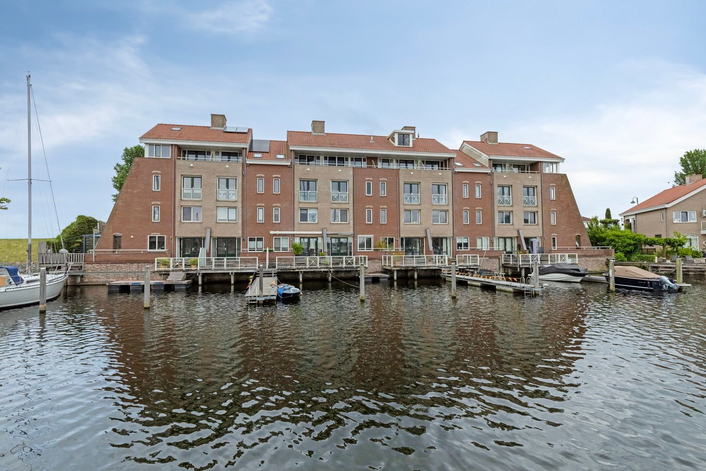 Foto 1 van Schelde-Rijnweg 30