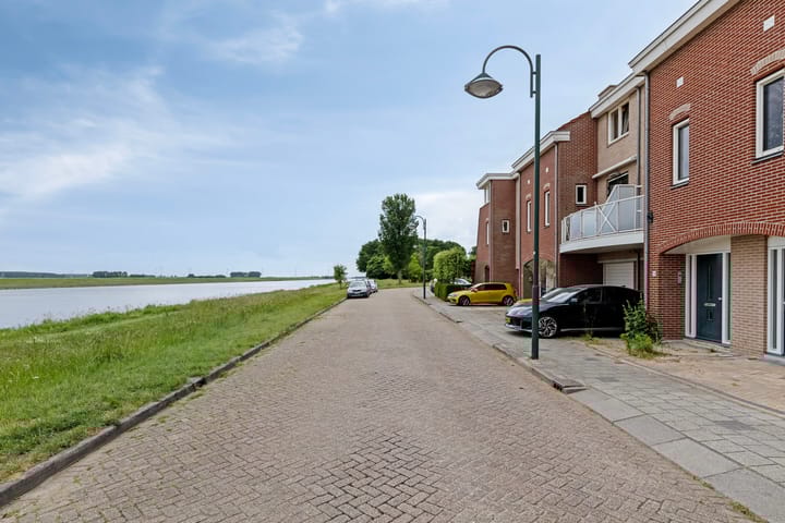 Photo 43 of Schelde-Rijnweg 30