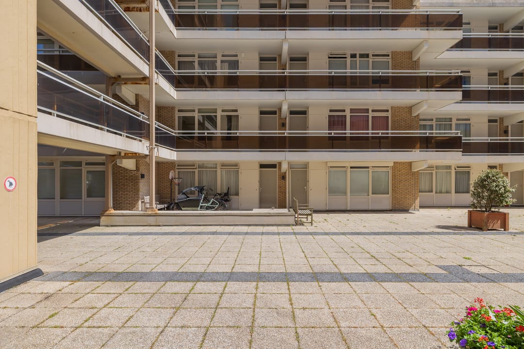 Photo 7 of Ritsaert 17