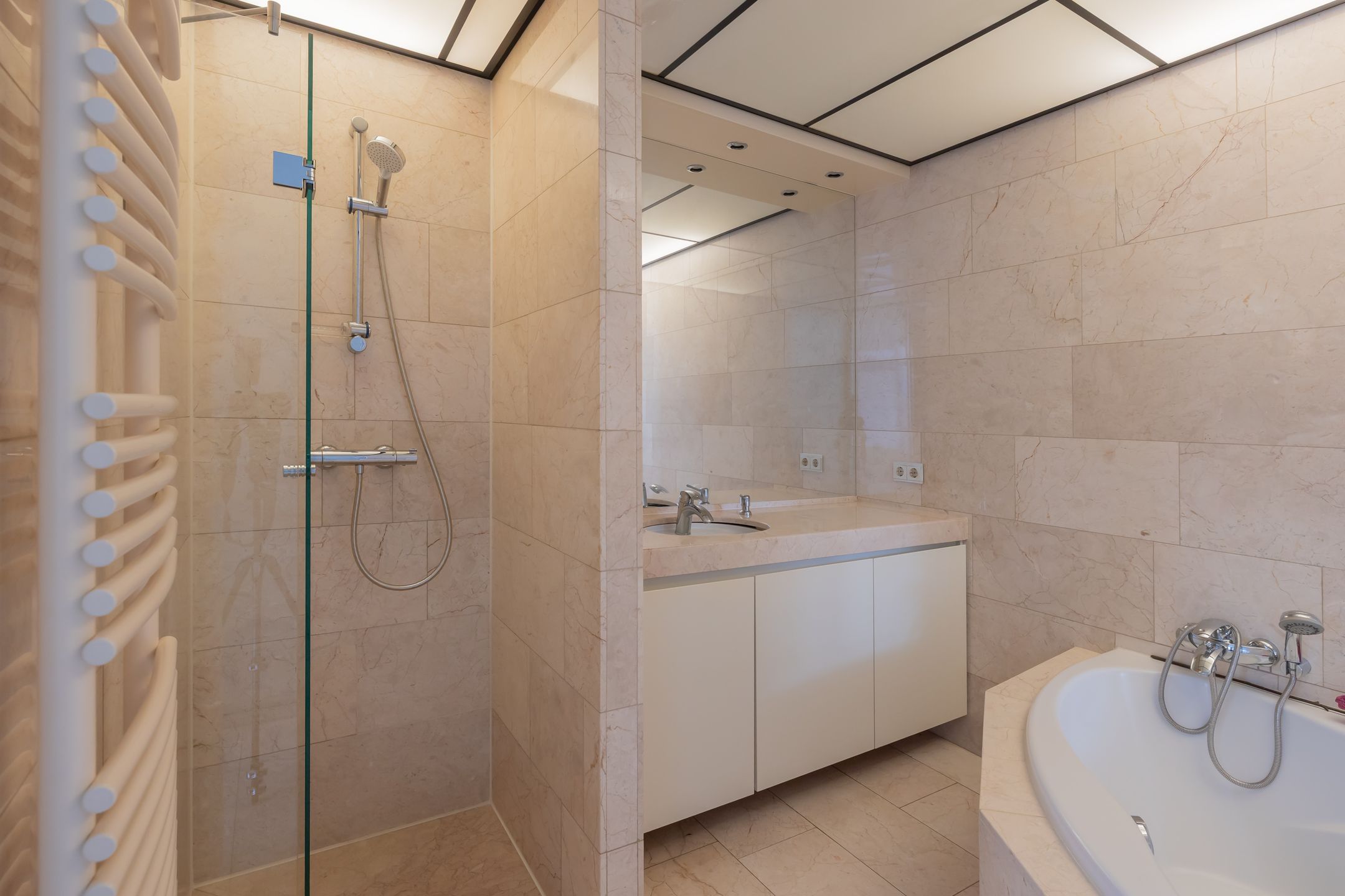 Photo 30 of Ritsaert 17