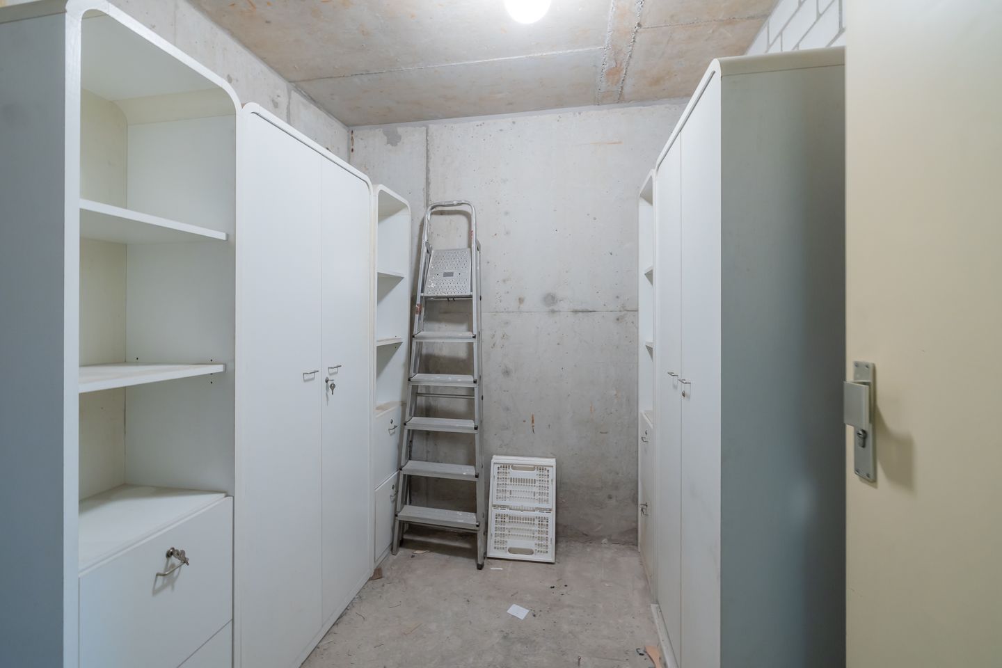 Photo 35 of Ritsaert 17