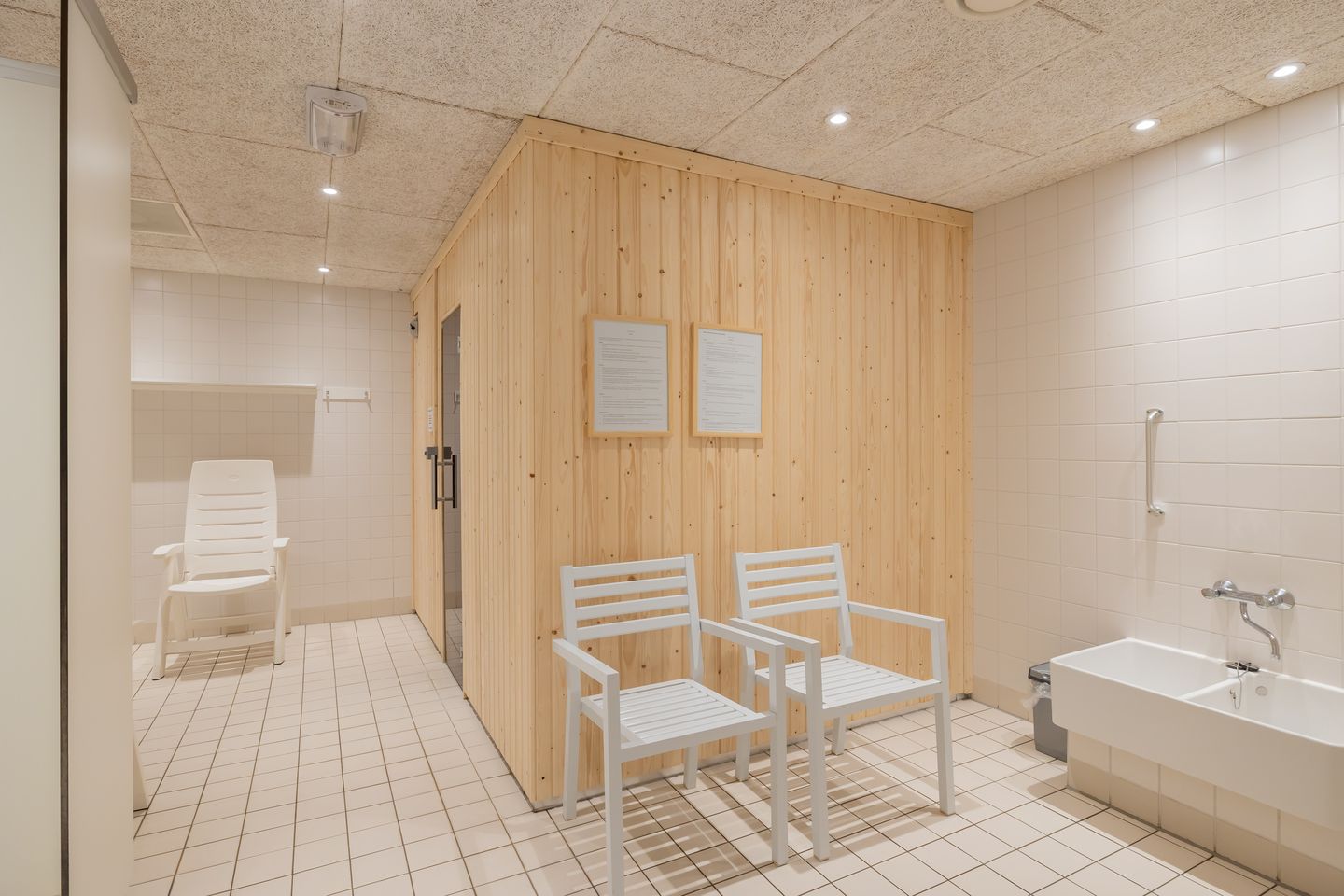 Photo 40 of Ritsaert 17