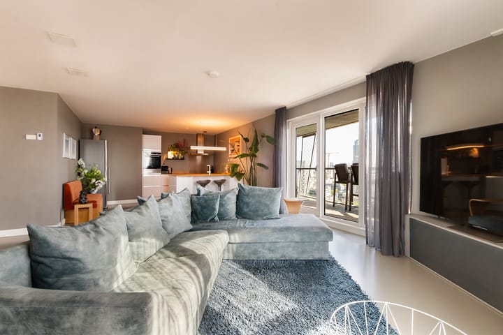 Foto 2 van Kruisplein 1014