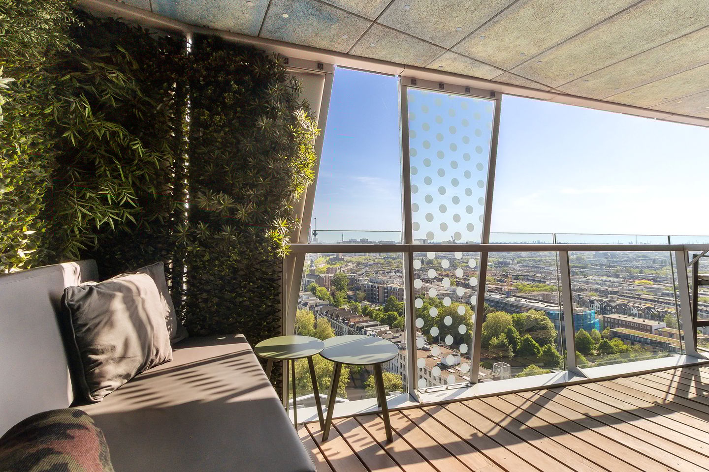 Foto 10 van Kruisplein 1014