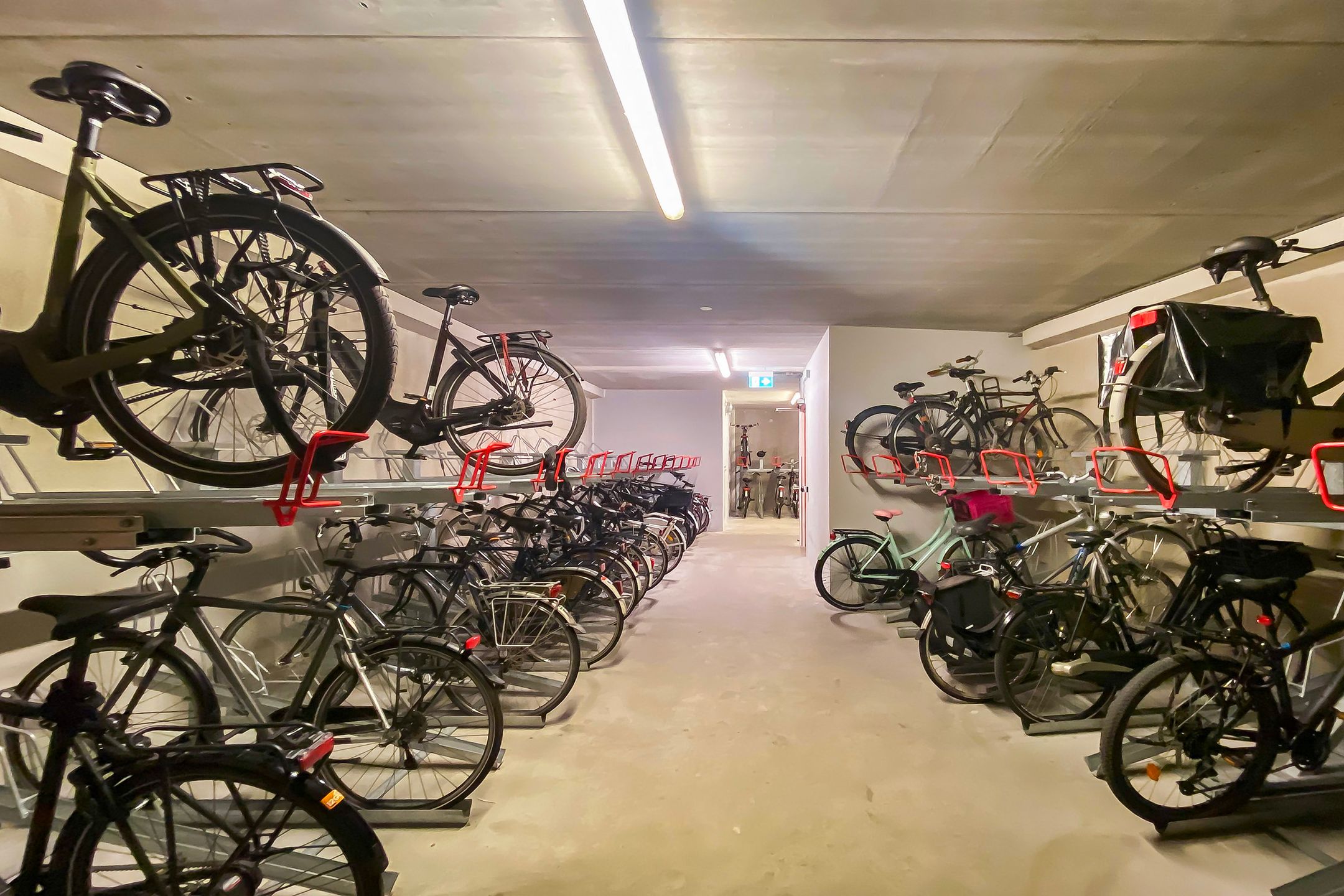 Foto 30 van Kruisplein 1014