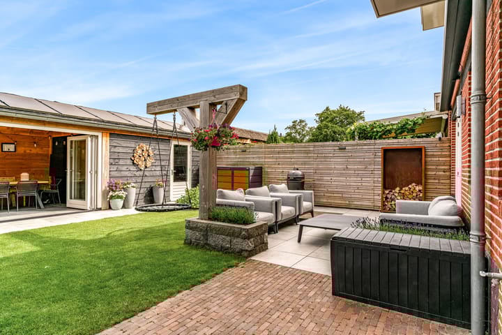 Foto 51 van Geerkens 4