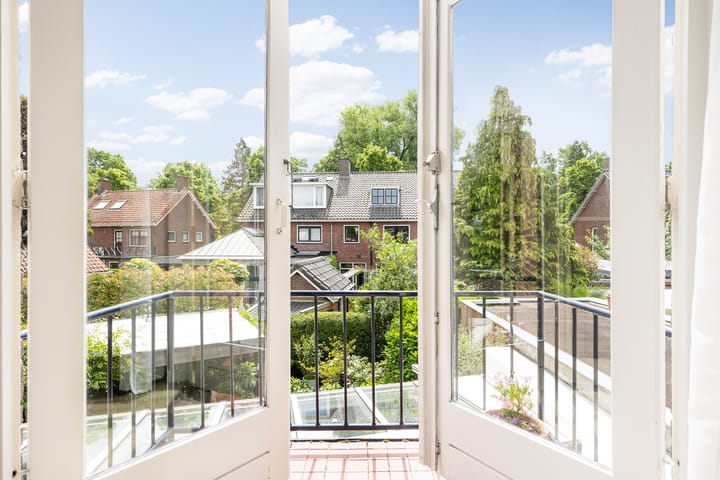 Foto 18 van Frederik Hendriklaan 141