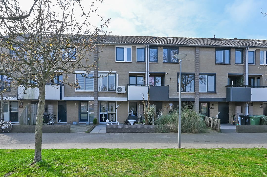 Foto 1 van Willem Barentsstraat 18