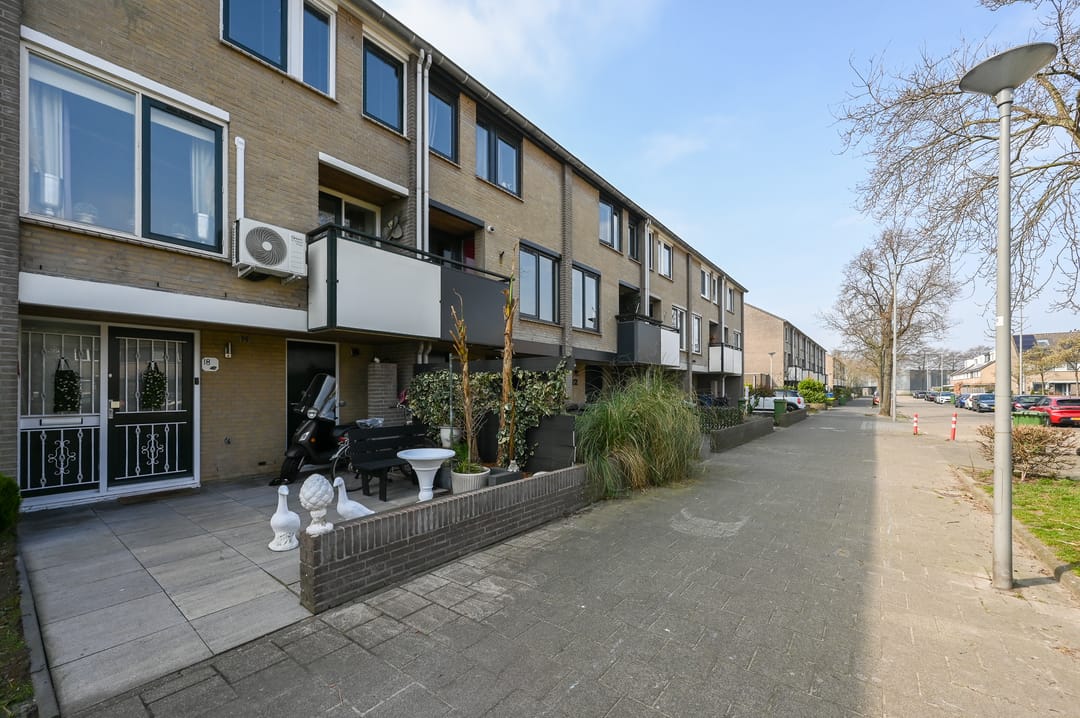 Foto 37 van Willem Barentsstraat 18