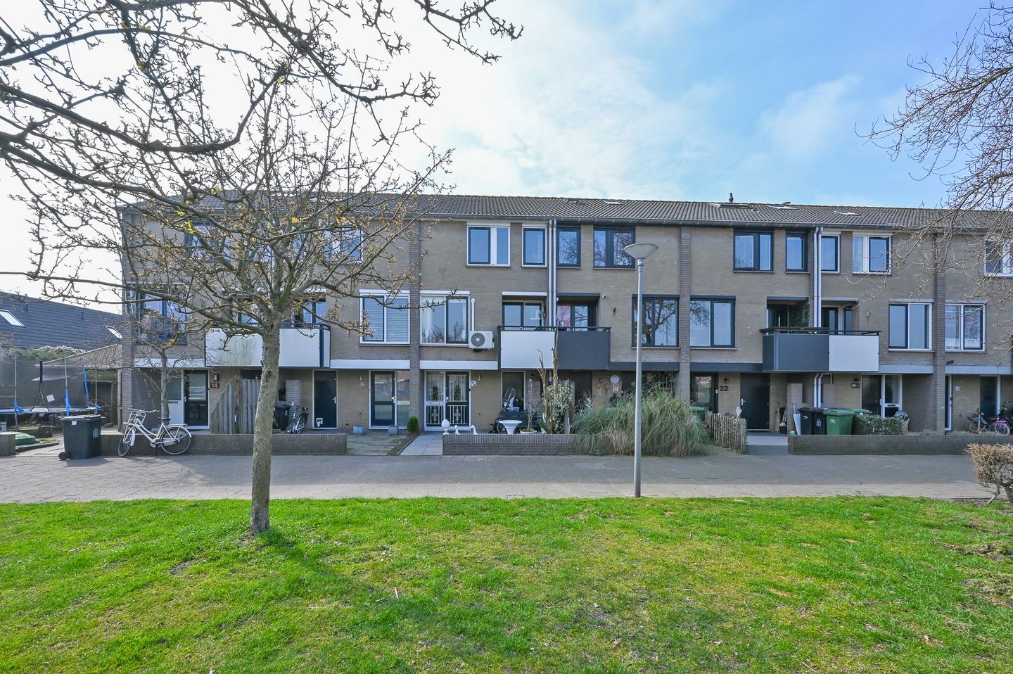 Foto 40 van Willem Barentsstraat 18