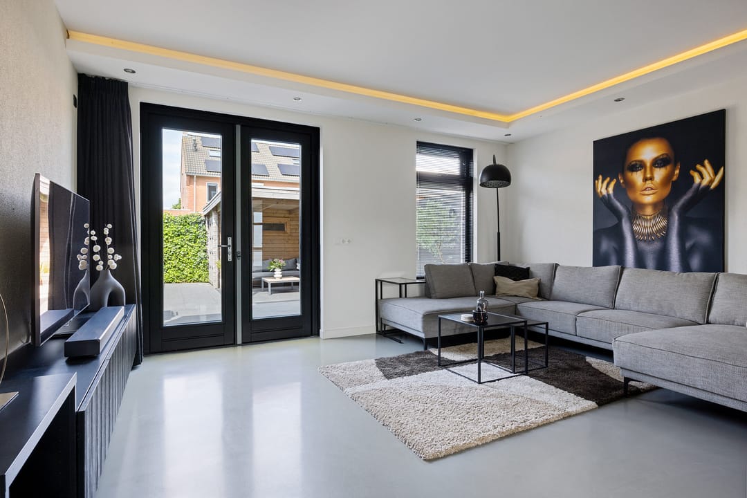 Foto 2 van Koningspage 83