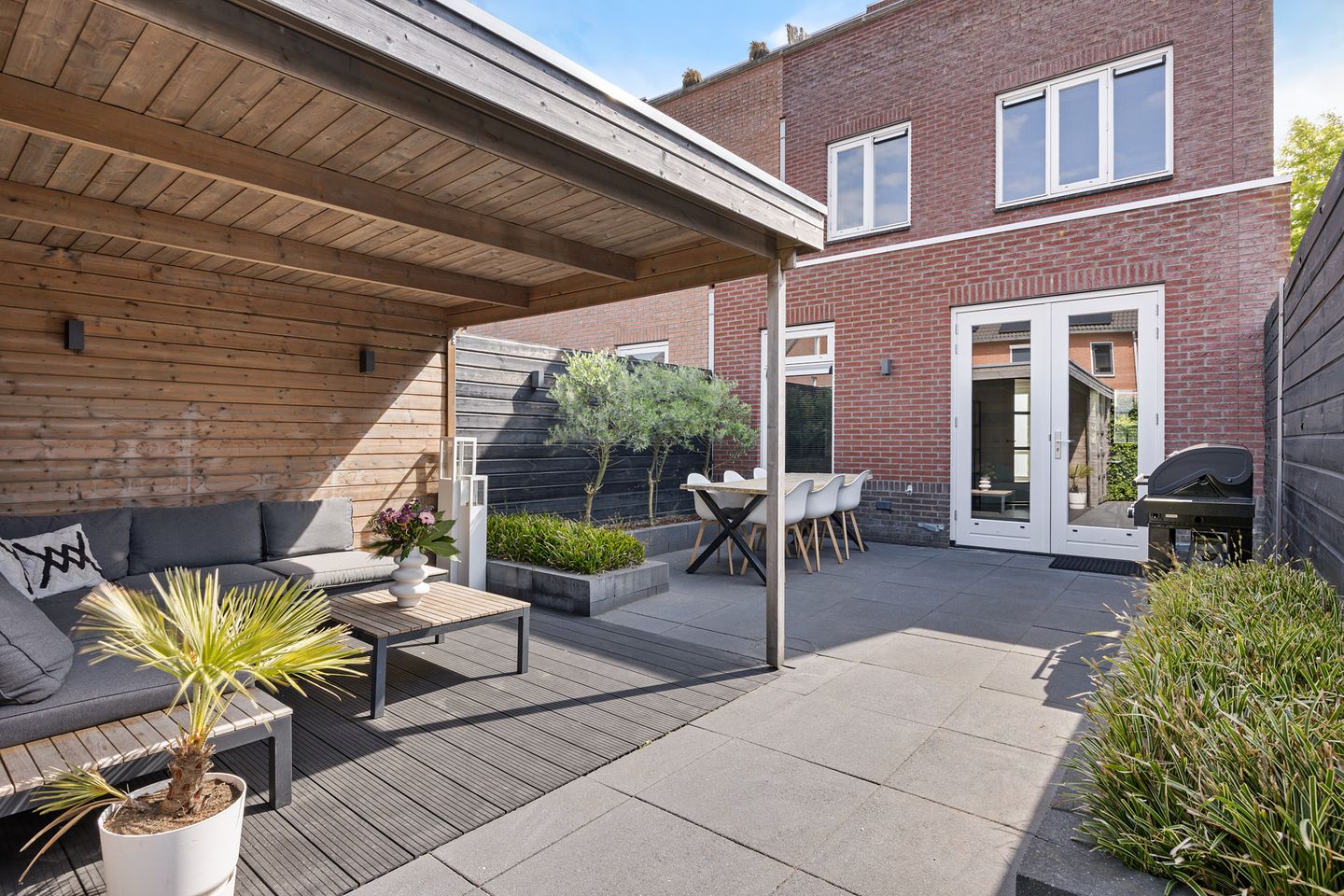 Foto 4 van Koningspage 83