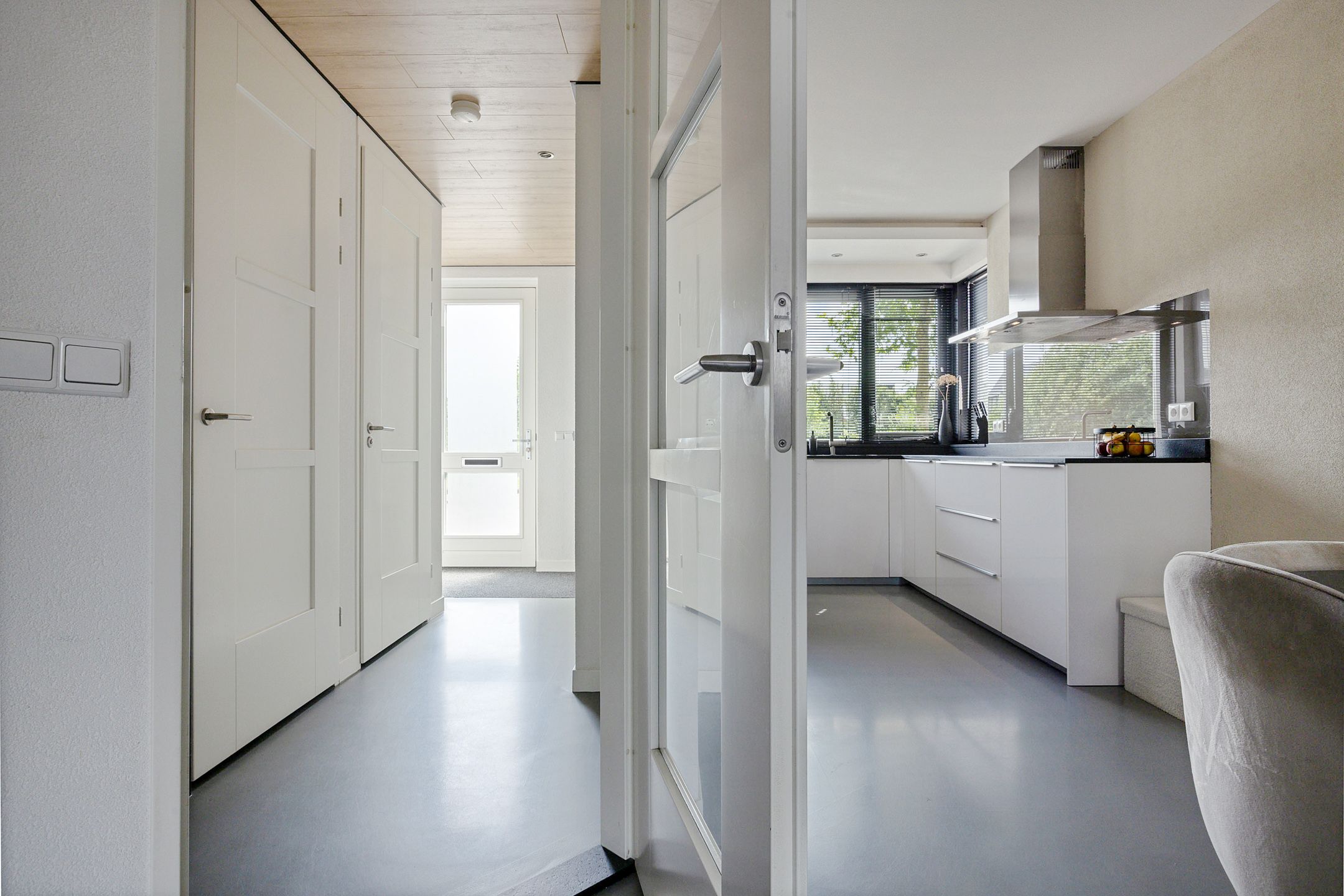 Foto 15 van Koningspage 83