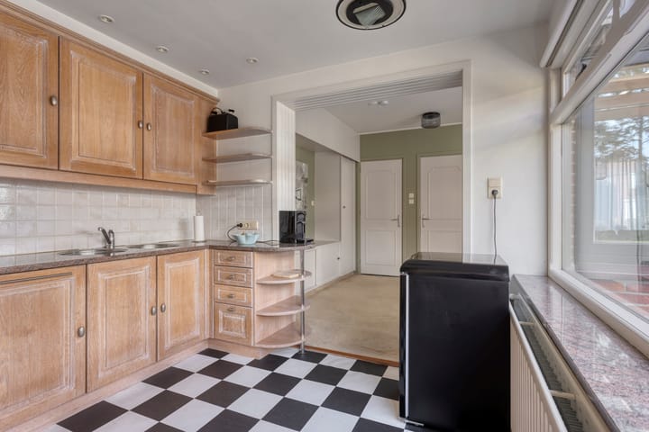 Photo 14 of Frederik Hendriklaan 12