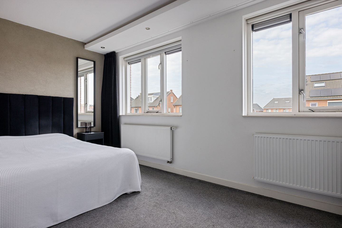 Foto 20 van Koningspage 83