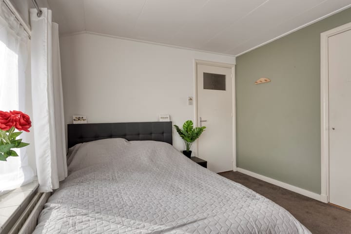 Photo 19 of Frederik Hendriklaan 12