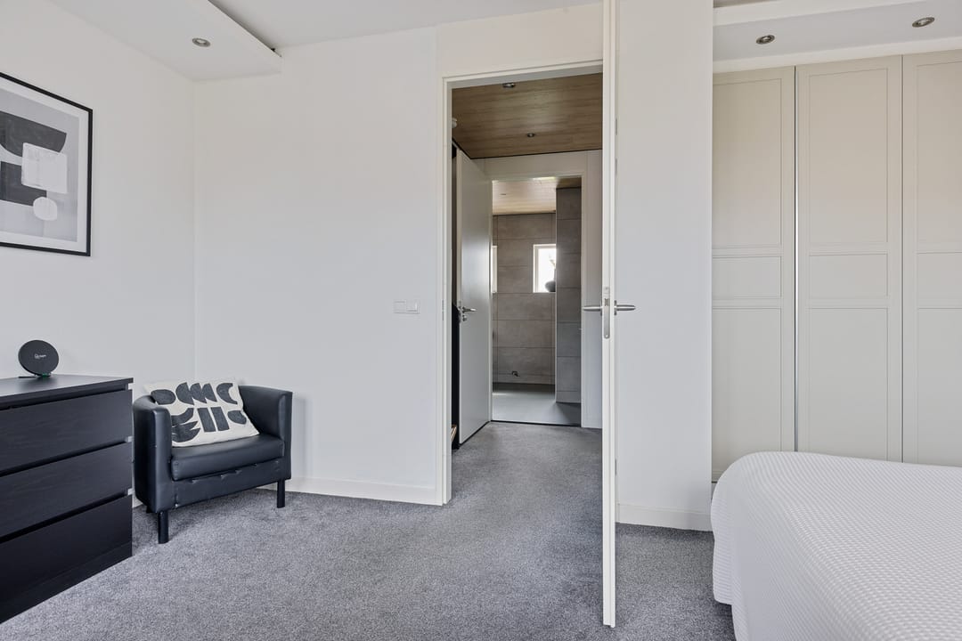 Foto 22 van Koningspage 83