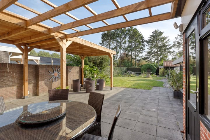 Photo 22 of Frederik Hendriklaan 12