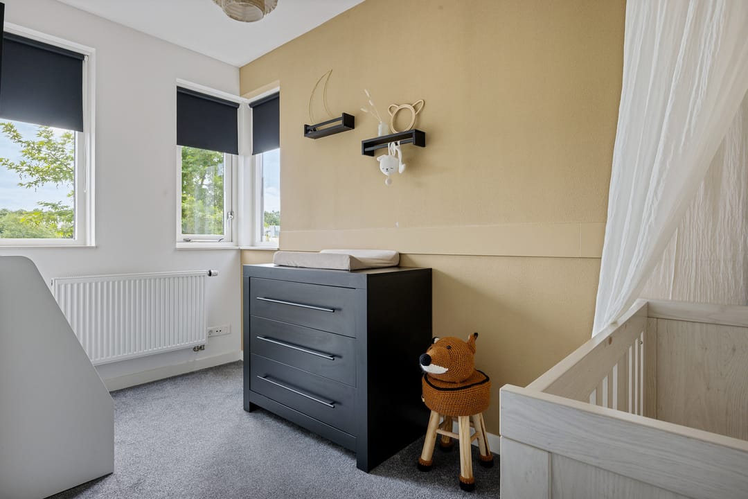 Foto 23 van Koningspage 83