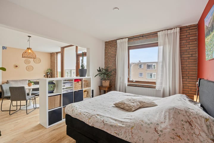 Foto 8 van Adelbert van Scharnlaan F 54